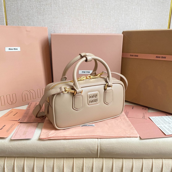 MIUMIU Arcadie leather bag-22X10.5X7.5Cm