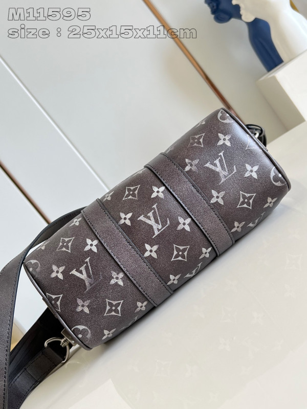 l**is V*t*n keepall bandouliÈre 25
