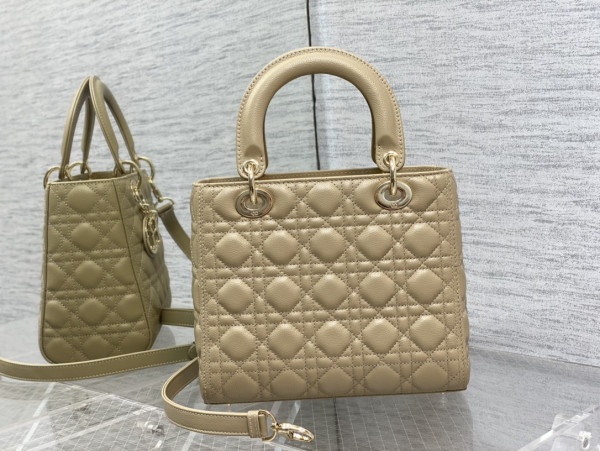 lady D*or gold large calfskin-24cm