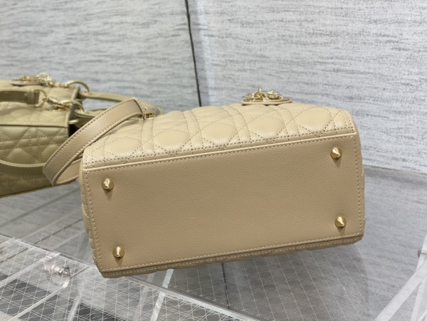 lady D*or gold large calfskin-24cm