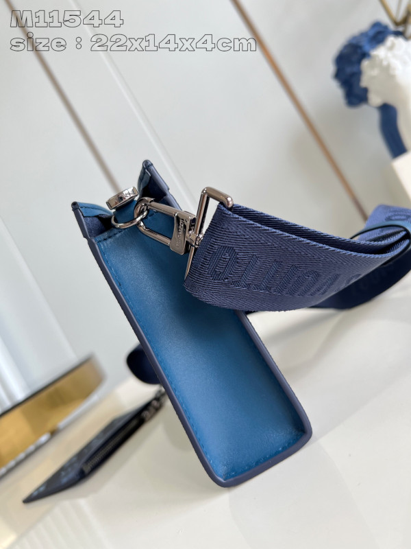 l**is V*t*n gaston wearable wallet-22*14.5*4.5cm