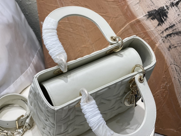 lady D*or - 24cm
