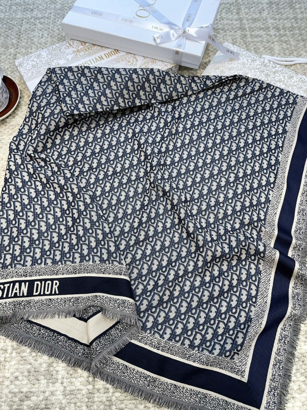 D*or scarf