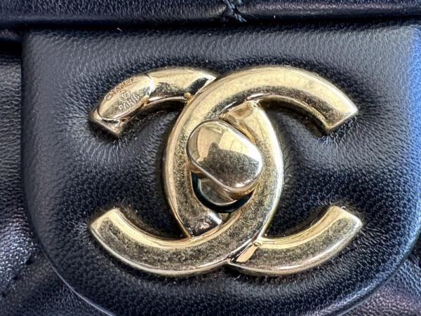 CL FLAP BAG